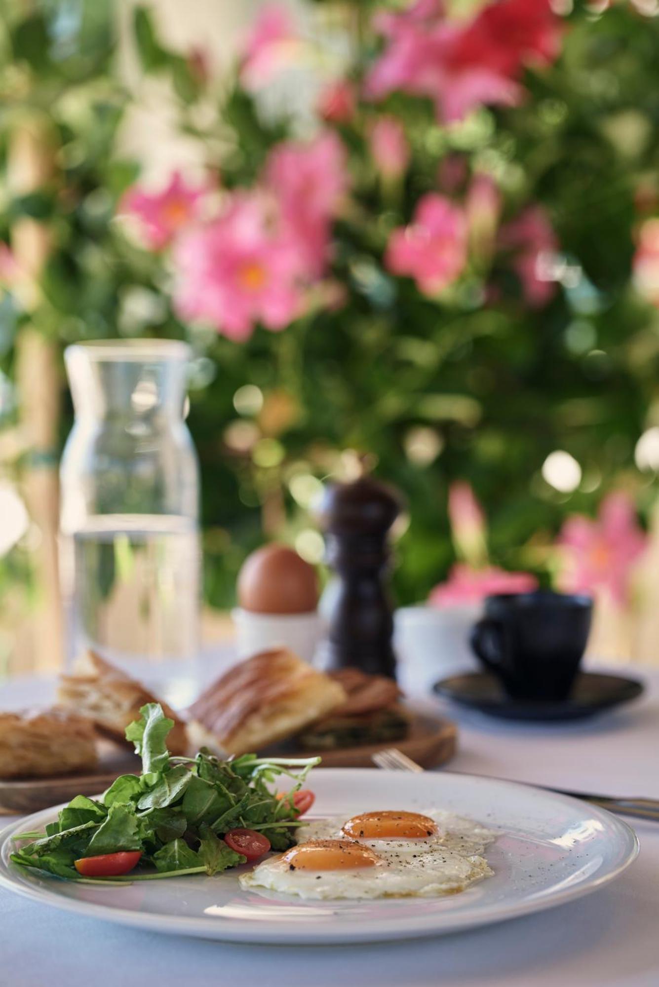 Celestial All Suites Afrato Ngoại thất bức ảnh