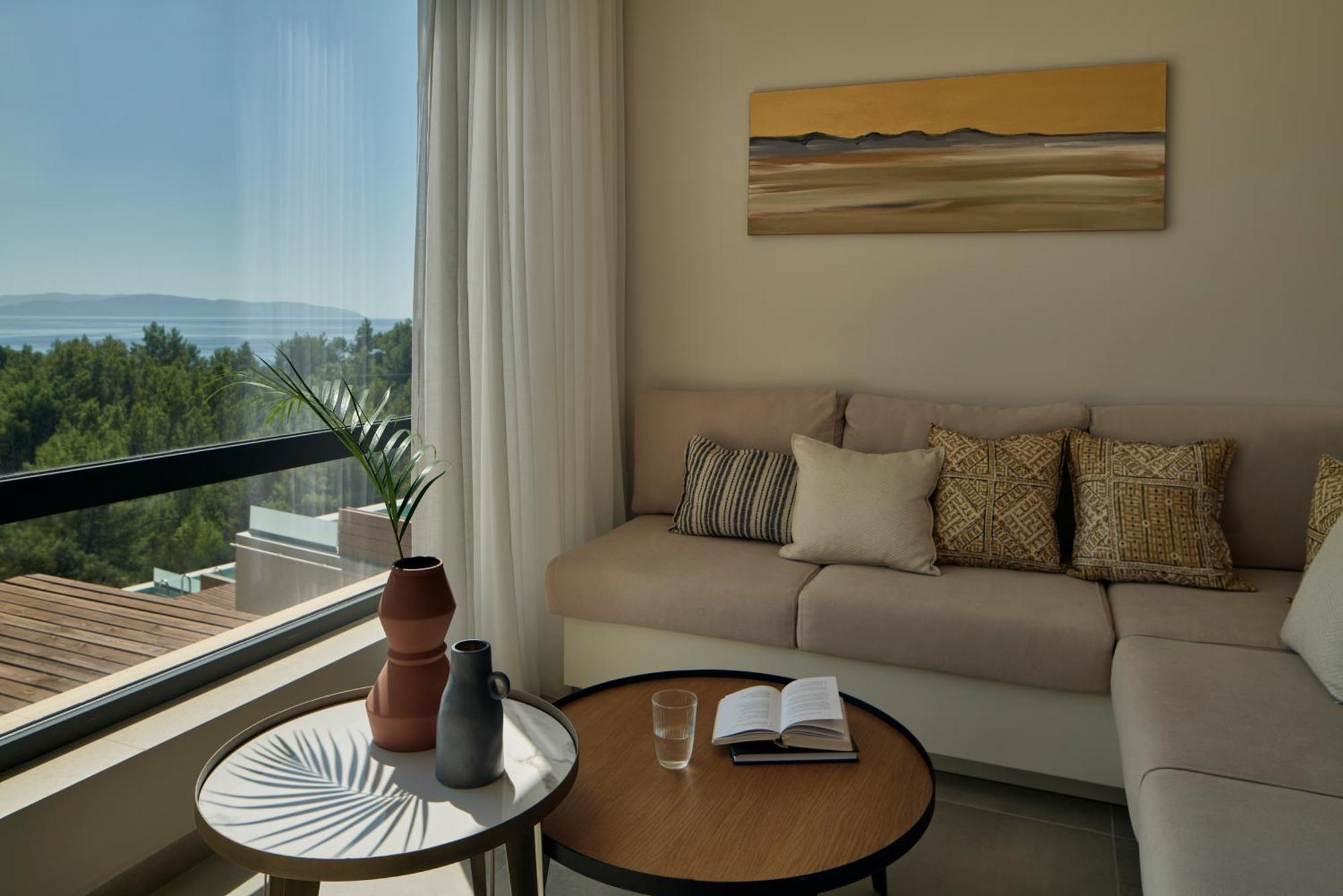 Celestial All Suites Afrato Ngoại thất bức ảnh