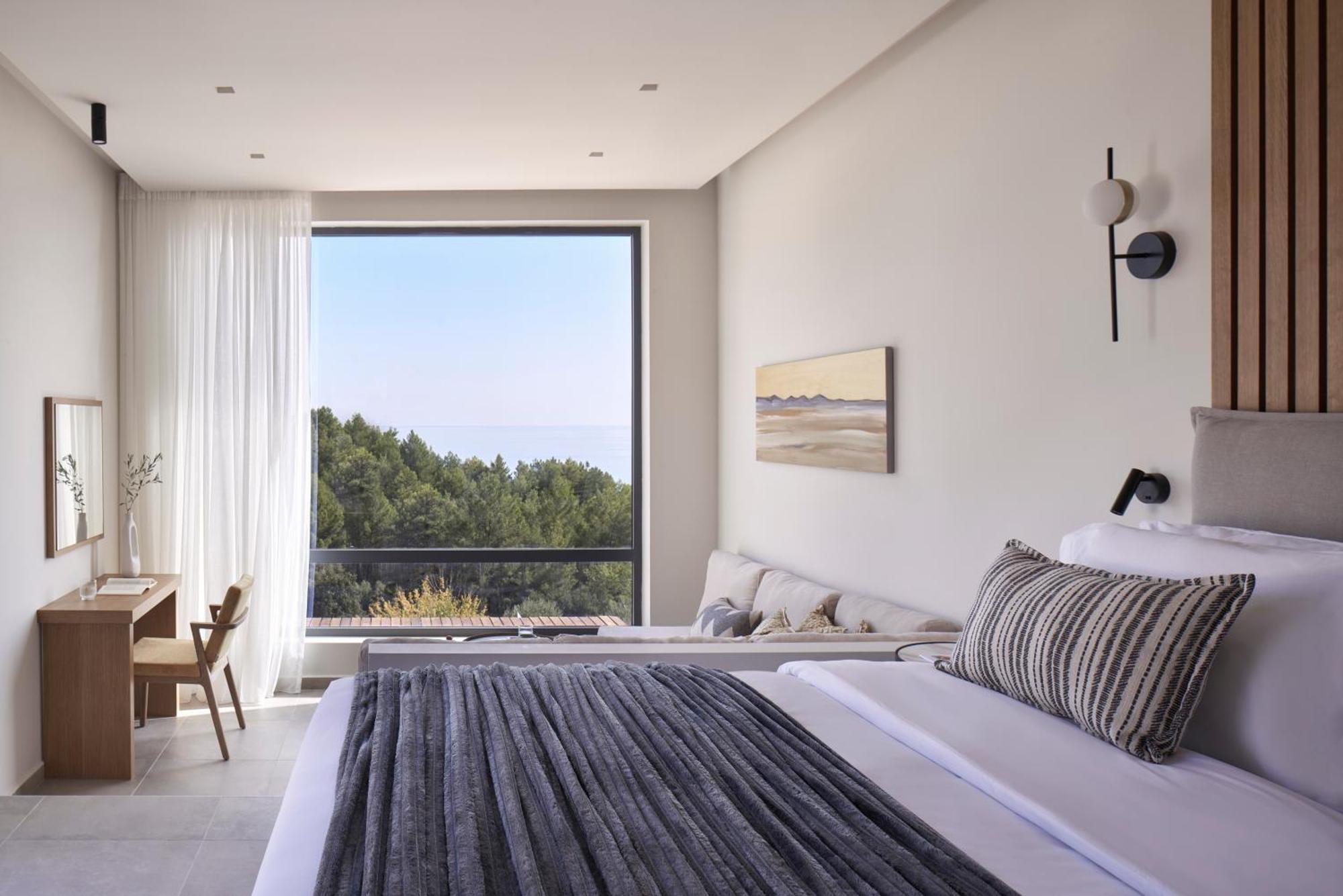 Celestial All Suites Afrato Phòng bức ảnh